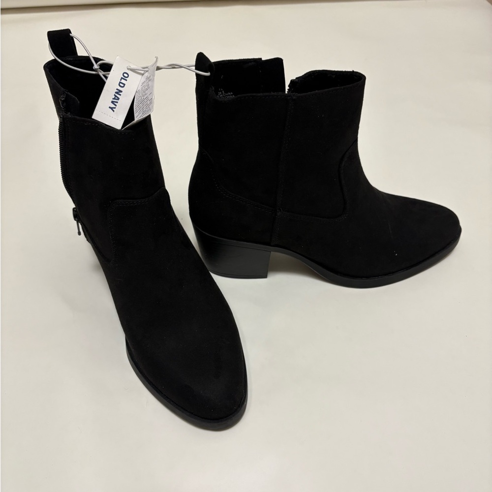 NWT Old Navy Blackjack Black Western Bootie Vegan Faux Leather Suede Boots 7.5